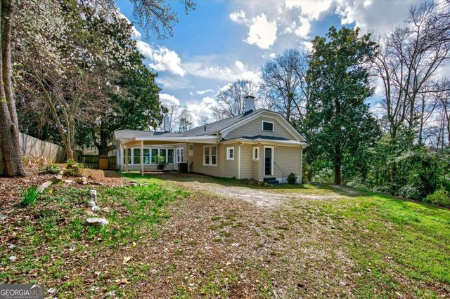 304 E Jackson Street, Buford, GA 30518