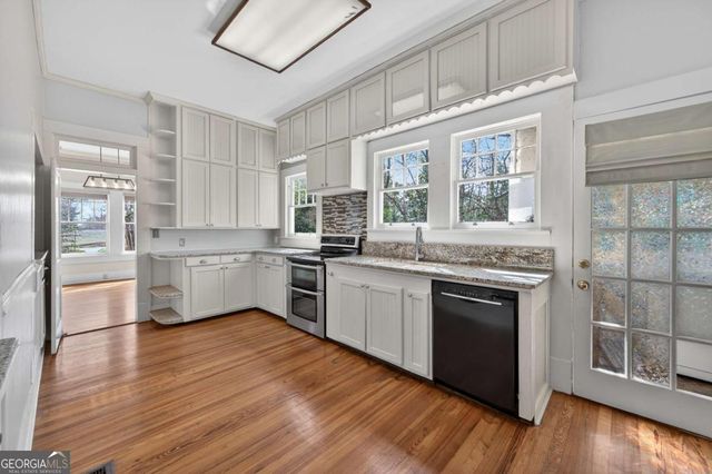 304 E Jackson Street, Buford, GA 30518