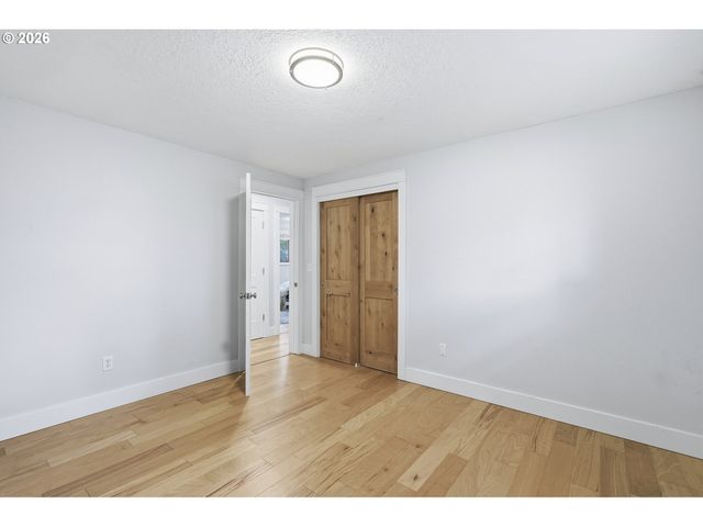 17931 S EDGEWOOD Ln, Oregon City, OR 97045