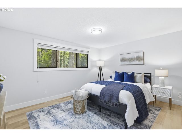 17931 S EDGEWOOD Ln, Oregon City, OR 97045