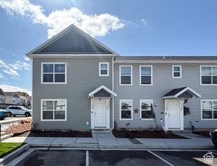 497 W 2650 N, Sunset, UT 84015