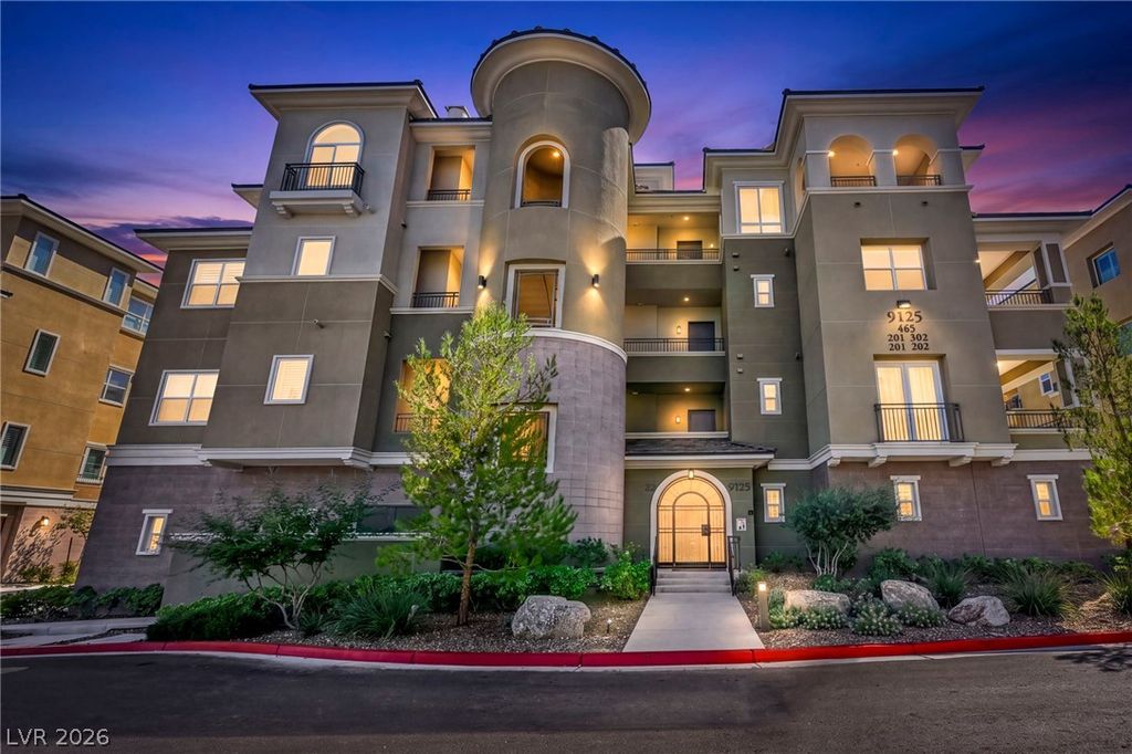 9125 Las Manaitas Avenue 302, Las Vegas, NV 89144 — photo 3