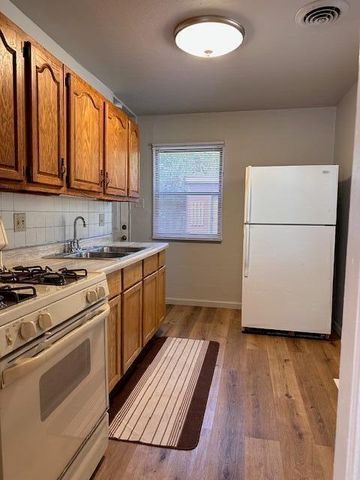 6328 E 3rd Avenue, Gary, IN 46403