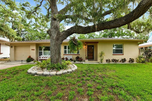 750 WOOD STREET, Dunedin, FL 34698