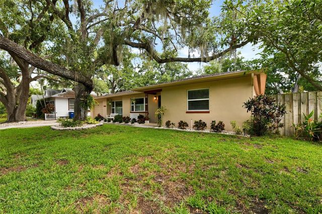 750 WOOD STREET, Dunedin, FL 34698