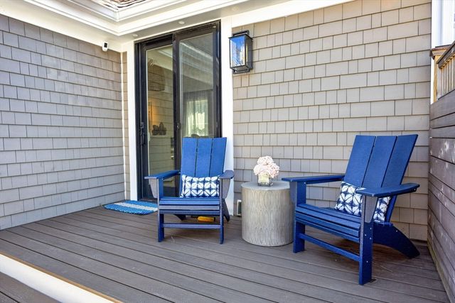 19 W Vine Street, Provincetown, MA 02657