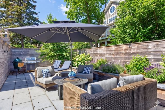 19 W Vine Street, Provincetown, MA 02657