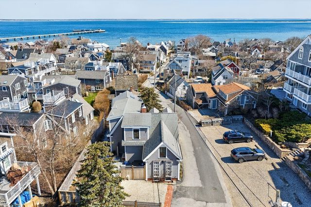 19 W Vine Street, Provincetown, MA 02657