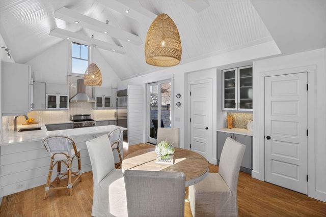 19 W Vine Street, Provincetown, MA 02657