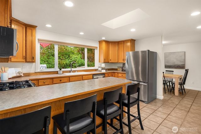 19814 10th Drive SE, Bothell, WA 98012