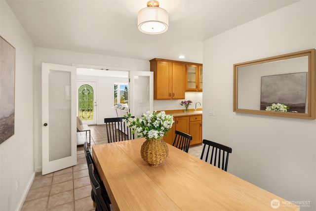 19814 10th Drive SE, Bothell, WA 98012