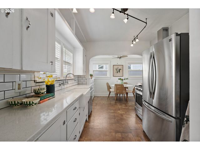3523 Ne 70TH Ave, Portland, OR 97213
