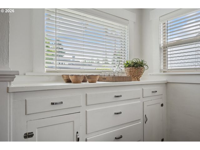 3523 Ne 70TH Ave, Portland, OR 97213