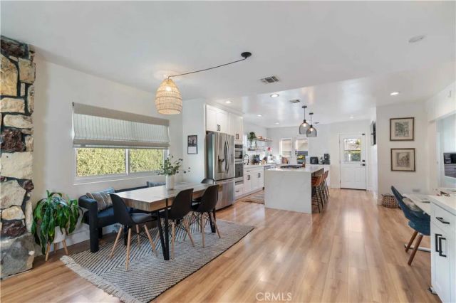 5824 Compass Drive, Los Angeles, CA 90045