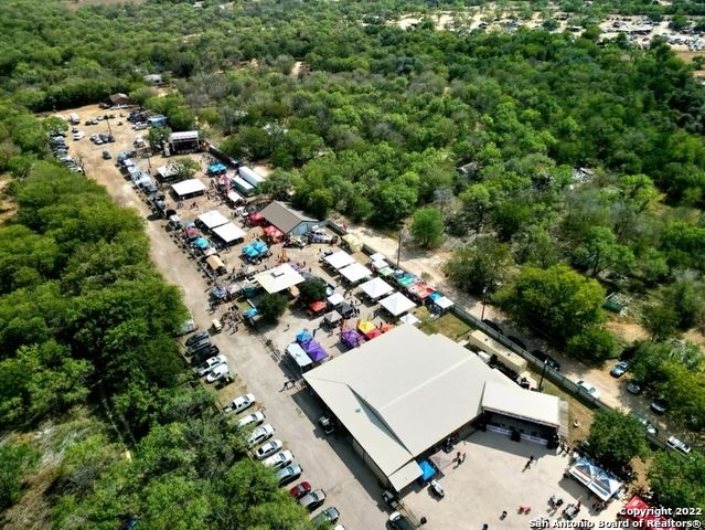 18086 Pleasanton Rd, San Antonio, TX 78221