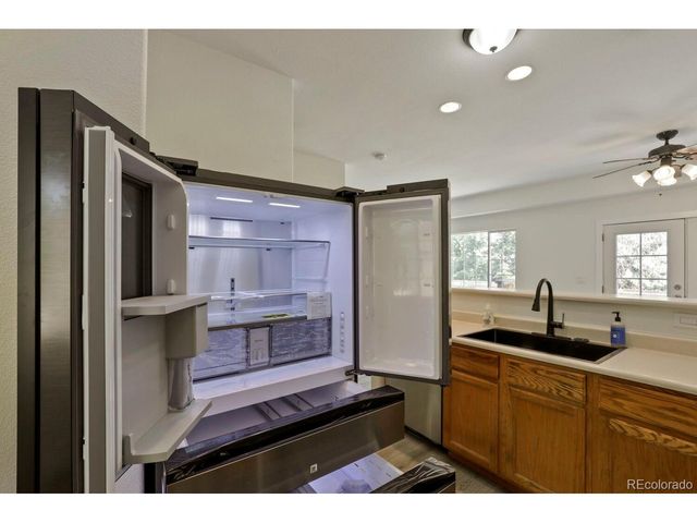 12343 E 2nd Dr, Aurora, CO 80011