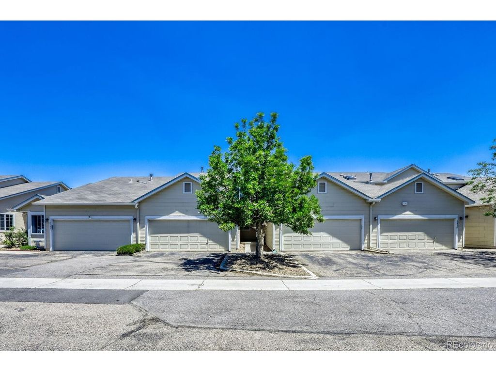 12343 E 2nd Dr, Aurora, CO 80011