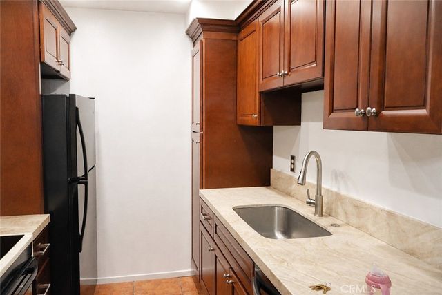 1741 Neil Armstrong 208, Montebello, CA 90640