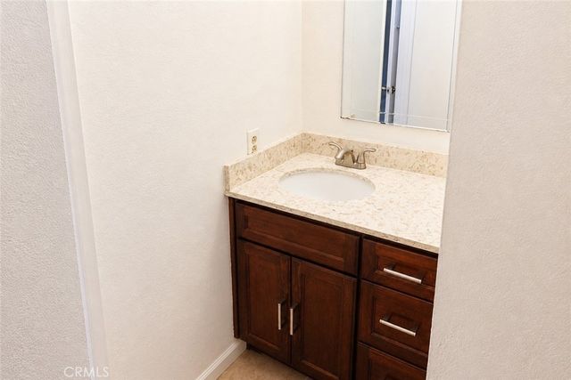 1741 Neil Armstrong 208, Montebello, CA 90640