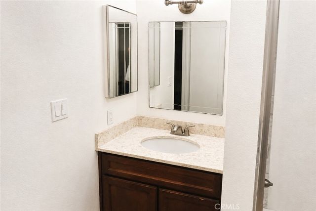 1741 Neil Armstrong 208, Montebello, CA 90640
