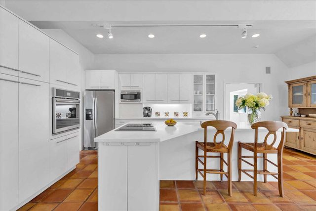 7 Linden Road, East Sandwich, MA 02537
