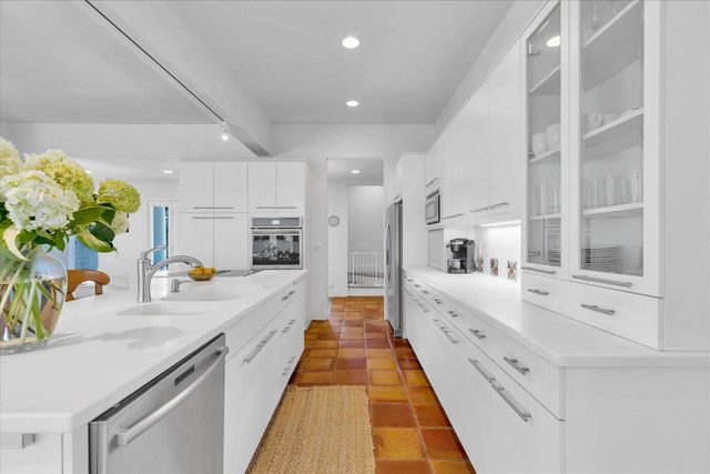 7 Linden Road, East Sandwich, MA 02537