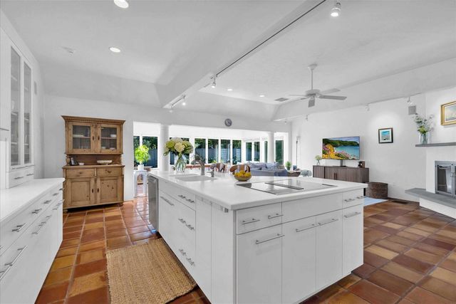 7 Linden Road, East Sandwich, MA 02537