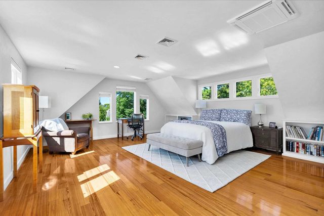 7 Linden Road, East Sandwich, MA 02537