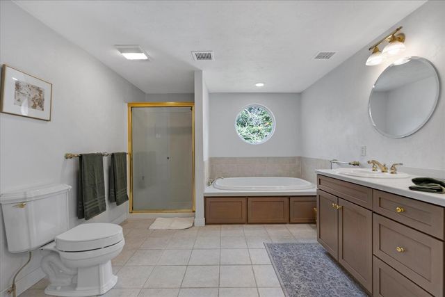 7 Linden Road, East Sandwich, MA 02537