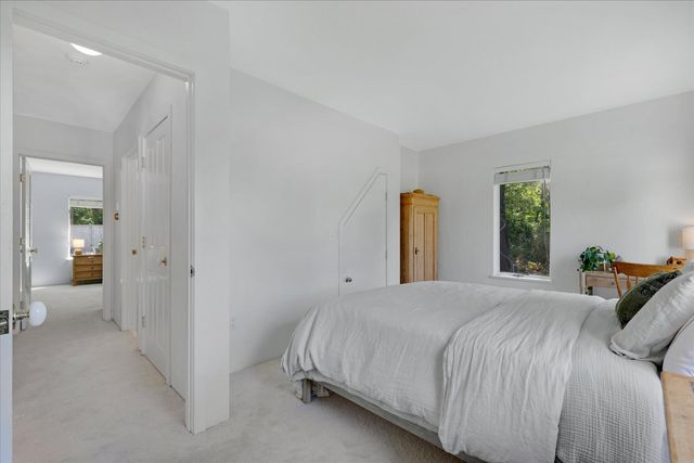 7 Linden Road, East Sandwich, MA 02537