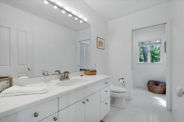 7 Linden Road, East Sandwich, MA 02537