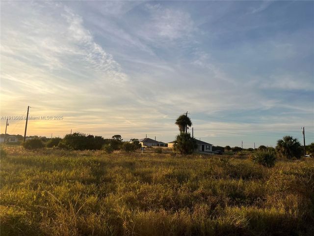 517 Ella Jean Pl, Other City - In The State Of Florida, FL 33935