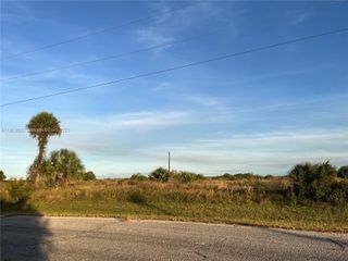 517 Ella Jean Pl, Other City - In The State Of Florida, FL 33935