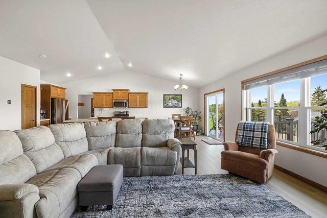 3421 GLENDALE AVENUE, Green Bay, WI 54313