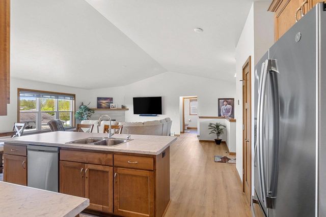 3421 GLENDALE AVENUE, Green Bay, WI 54313