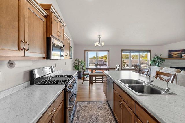 3421 GLENDALE AVENUE, Green Bay, WI 54313