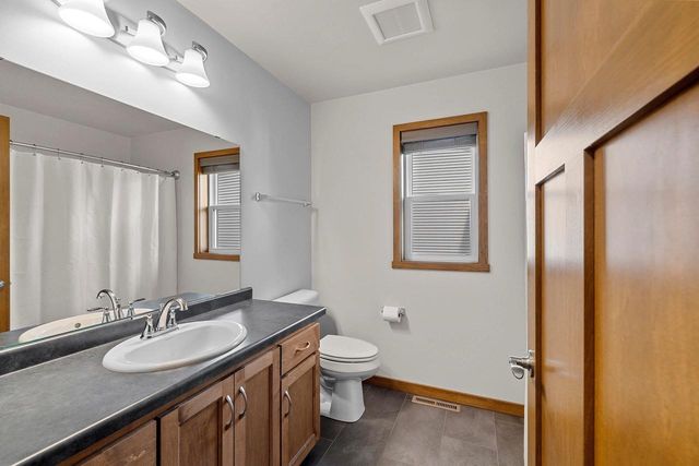 3421 GLENDALE AVENUE, Green Bay, WI 54313