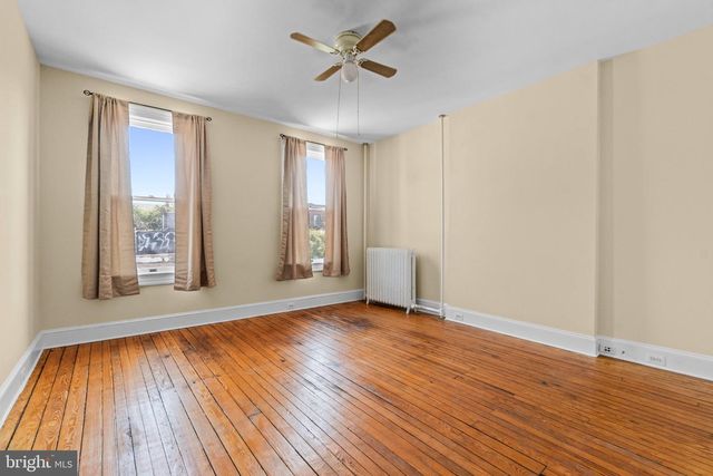 2500 N CALVERT ST, Baltimore, MD 21218