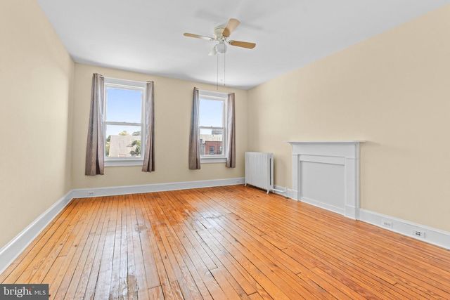 2500 N CALVERT ST, Baltimore, MD 21218