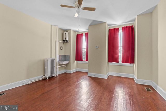 2500 N CALVERT ST, Baltimore, MD 21218