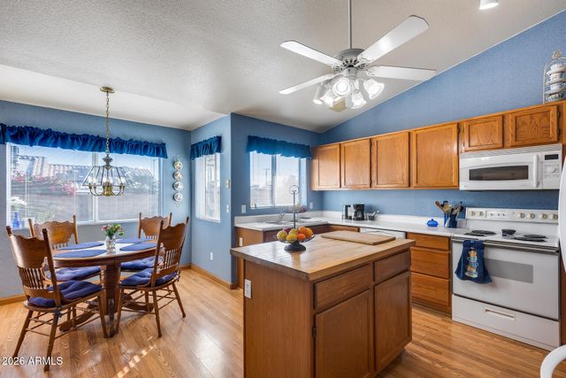 13601 N 19TH Street, Phoenix, AZ 85022