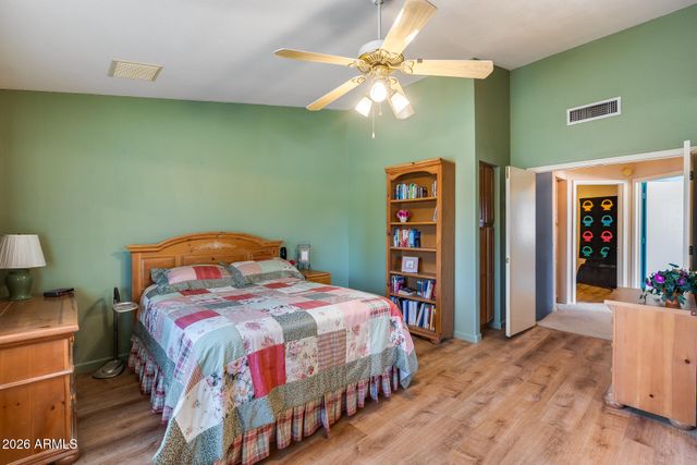 13601 N 19TH Street, Phoenix, AZ 85022