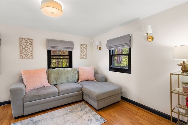 84 Windsor Ave, Swampscott, MA 01907