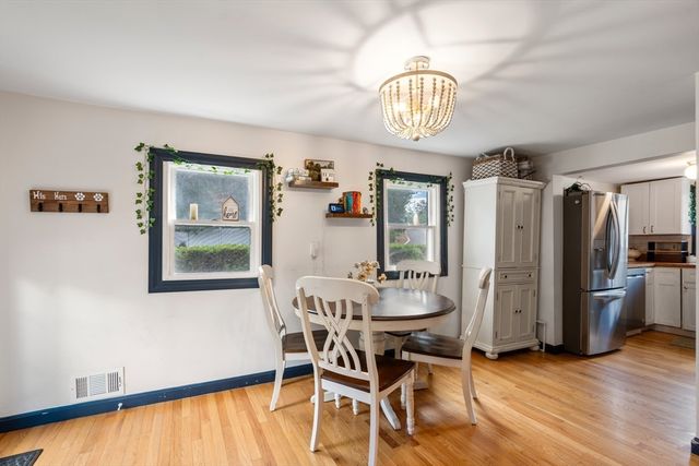84 Windsor Ave, Swampscott, MA 01907
