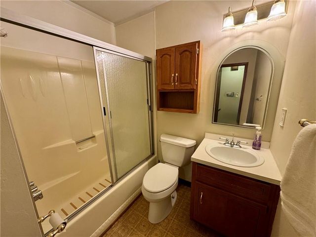 5604 Meadowood Drive, Acworth, GA 30102