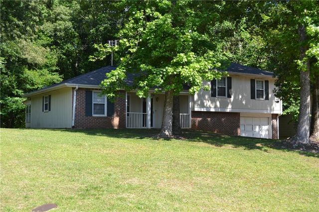 5604 Meadowood Drive, Acworth, GA 30102