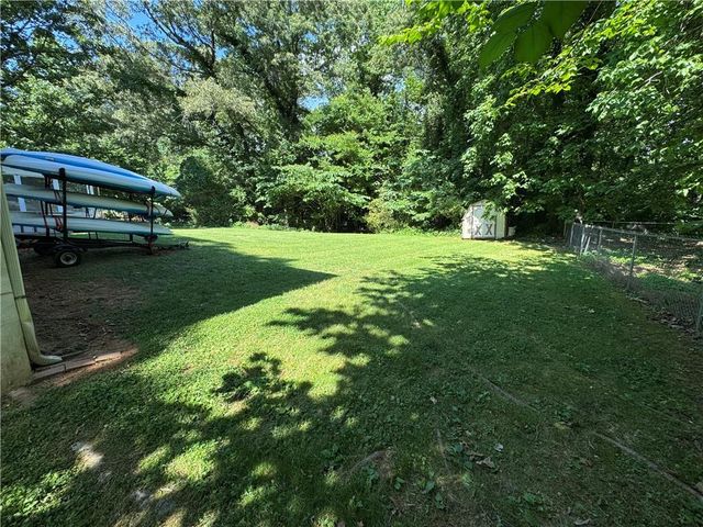 5604 Meadowood Drive, Acworth, GA 30102