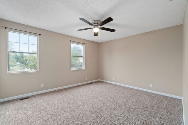 118 Greenland Ct, Clarksville, TN 37042