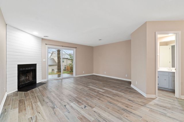 118 Greenland Ct, Clarksville, TN 37042