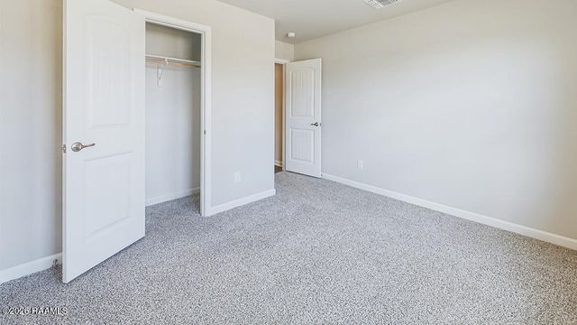 119 Lake Oak Drive, Lafayette, LA 70507